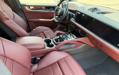 Porsche Cayenne III, 2025 год, 16 400 000 рублей, 9 фотография