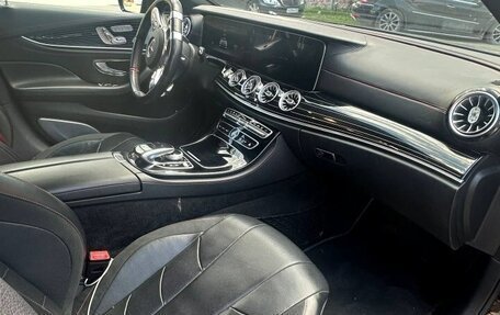 Mercedes-Benz CLS AMG, 2019 год, 6 500 000 рублей, 5 фотография