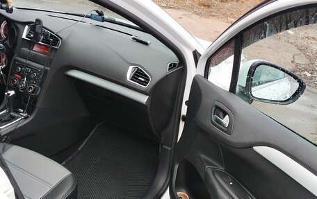 Citroen C4 II рестайлинг, 2015 год, 1 270 000 рублей, 13 фотография
