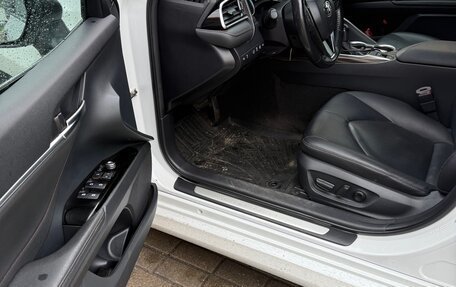 Toyota Camry, 2020 год, 3 100 000 рублей, 7 фотография
