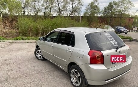 Toyota Corolla, 2005 год, 650 000 рублей, 3 фотография