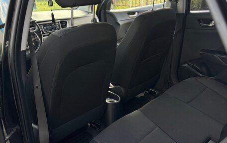Hyundai Solaris II рестайлинг, 2017 год, 1 300 000 рублей, 8 фотография