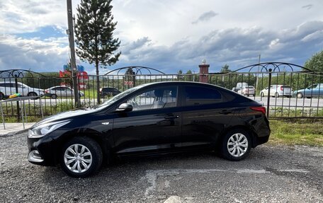 Hyundai Solaris II рестайлинг, 2017 год, 1 300 000 рублей, 10 фотография
