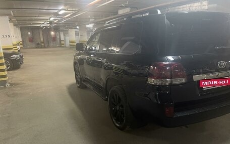 Toyota Land Cruiser 200, 2010 год, 3 180 000 рублей, 5 фотография