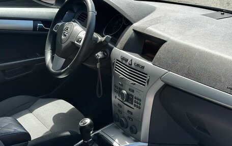 Opel Astra J, 2012 год, 690 000 рублей, 13 фотография