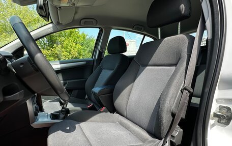 Opel Astra J, 2012 год, 690 000 рублей, 15 фотография