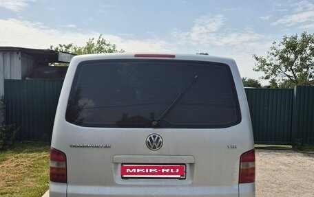 Volkswagen Transporter T5 рестайлинг, 2004 год, 825 000 рублей, 3 фотография