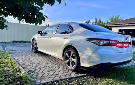 Toyota Camry, 2018 год, 2 000 000 рублей, 11 фотография