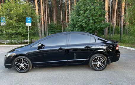 Honda Civic VIII, 2009 год, 725 000 рублей, 2 фотография