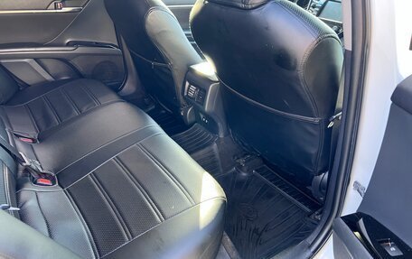 Toyota Camry, 2018 год, 2 000 000 рублей, 21 фотография