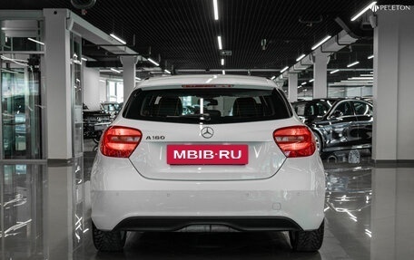 Mercedes-Benz A-Класс, 2015 год, 1 640 000 рублей, 6 фотография