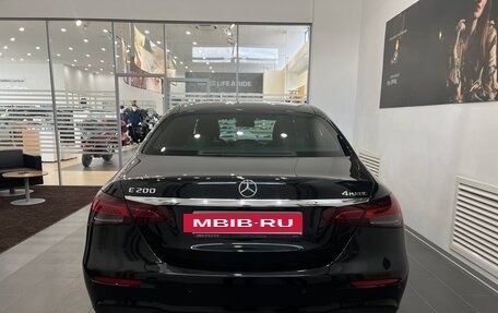 Mercedes-Benz E-Класс, 2021 год, 6 500 000 рублей, 14 фотография