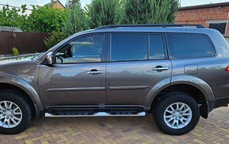 Mitsubishi Pajero Sport II рестайлинг, 2012 год, 1 600 000 рублей, 2 фотография