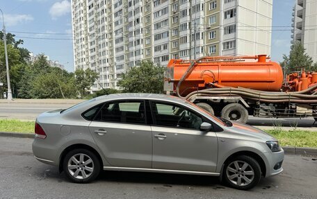 Volkswagen Polo VI (EU Market), 2012 год, 890 000 рублей, 2 фотография