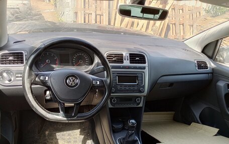 Volkswagen Polo VI (EU Market), 2017 год, 490 000 рублей, 6 фотография