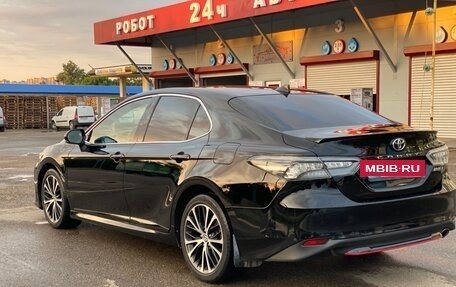 Toyota Camry, 2020 год, 2 740 000 рублей, 3 фотография