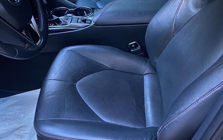 Toyota Camry, 2020 год, 2 740 000 рублей, 10 фотография