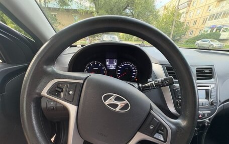 Hyundai Solaris II рестайлинг, 2014 год, 690 000 рублей, 8 фотография