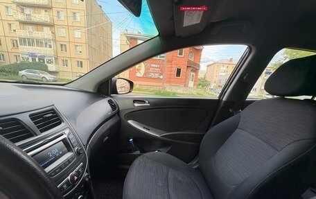 Hyundai Solaris II рестайлинг, 2014 год, 690 000 рублей, 10 фотография