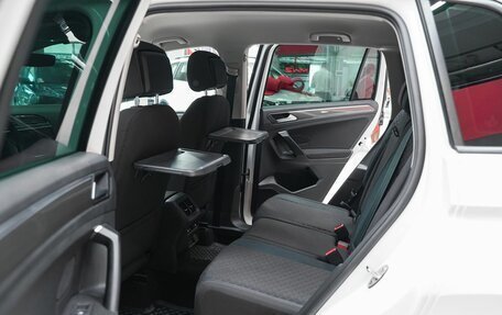 Volkswagen Tiguan II, 2020 год, 1 849 000 рублей, 8 фотография