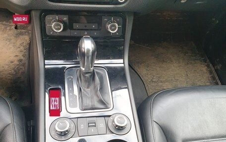 Volkswagen Touareg III, 2011 год, 2 500 000 рублей, 16 фотография