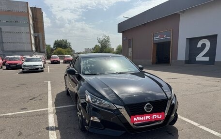 Nissan Altima VI (L34), 2021 год, 1 900 000 рублей, 2 фотография