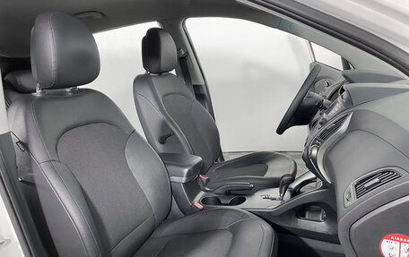 Hyundai ix35 I рестайлинг, 2013 год, 1 143 000 рублей, 13 фотография