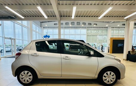 Toyota Vitz, 2013 год, 909 000 рублей, 7 фотография