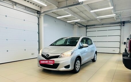 Toyota Vitz, 2013 год, 909 000 рублей, 2 фотография