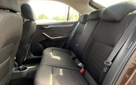 Skoda Rapid I, 2018 год, 1 275 000 рублей, 10 фотография
