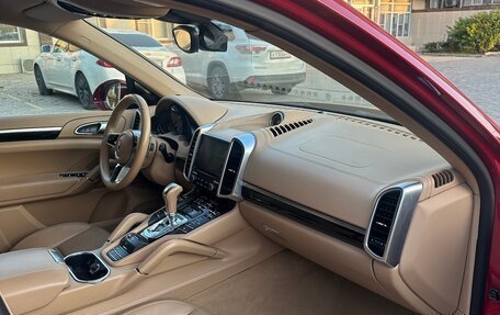 Porsche Cayenne III, 2015 год, 3 950 000 рублей, 10 фотография