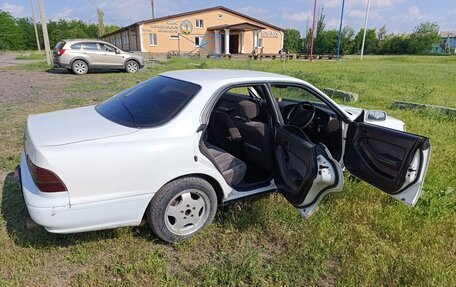 Toyota Vista, 1994 год, 220 000 рублей, 10 фотография