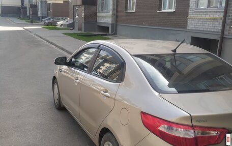KIA Rio III рестайлинг, 2014 год, 1 000 000 рублей, 2 фотография