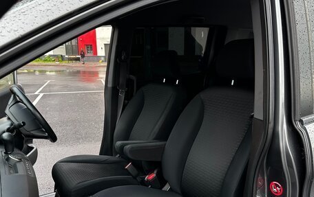 Honda Freed I, 2012 год, 1 130 000 рублей, 22 фотография