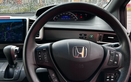 Honda Freed I, 2012 год, 1 130 000 рублей, 36 фотография