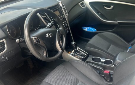 Hyundai i30 II рестайлинг, 2016 год, 990 000 рублей, 5 фотография