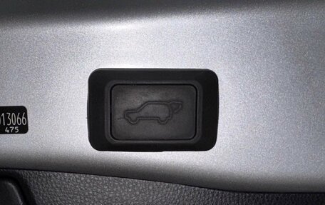 Toyota RAV4, 2020 год, 2 950 000 рублей, 20 фотография