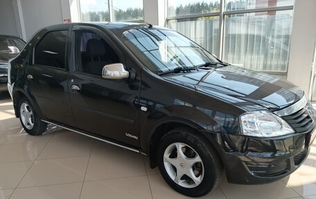 Renault Logan I, 2011 год, 329 000 рублей, 2 фотография