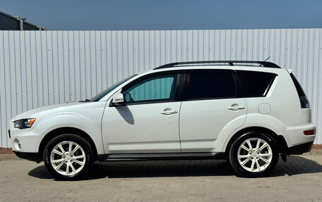 Mitsubishi Outlander III рестайлинг 3, 2011 год, 1 350 000 рублей, 5 фотография