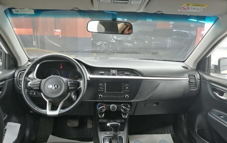 KIA Rio IV, 2020 год, 1 095 000 рублей, 10 фотография