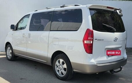 Hyundai Grand Starex Grand Starex I рестайлинг 2, 2018 год, 2 650 000 рублей, 7 фотография