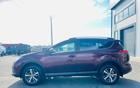 Toyota RAV4, 2017 год, 2 179 000 рублей, 3 фотография