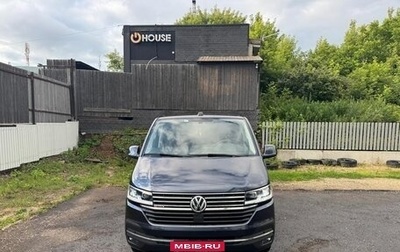Volkswagen Multivan T6 рестайлинг, 2021 год, 8 745 000 рублей, 1 фотография