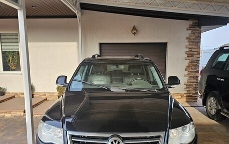 Volkswagen Touareg III, 2007 год, 865 000 рублей, 3 фотография