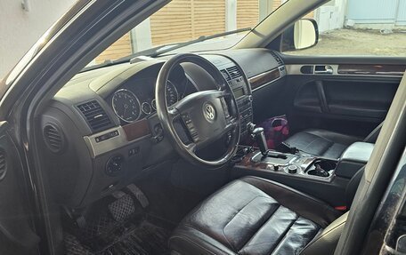 Volkswagen Touareg III, 2007 год, 865 000 рублей, 6 фотография