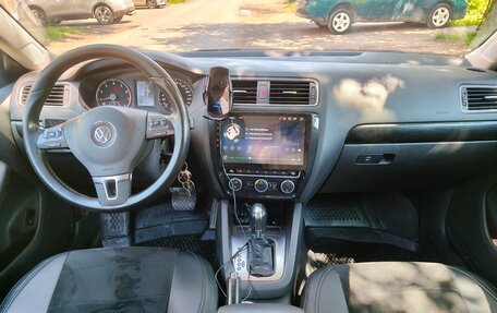 Volkswagen Jetta VI, 2012 год, 820 000 рублей, 14 фотография