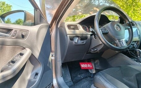 Volkswagen Jetta VI, 2012 год, 820 000 рублей, 19 фотография