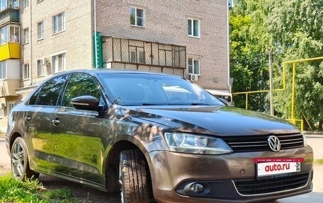 Volkswagen Jetta VI, 2012 год, 820 000 рублей, 24 фотография
