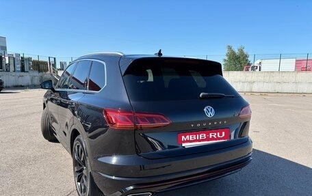 Volkswagen Touareg III, 2019 год, 4 500 000 рублей, 7 фотография