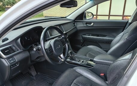 KIA Optima IV, 2018 год, 1 980 000 рублей, 26 фотография